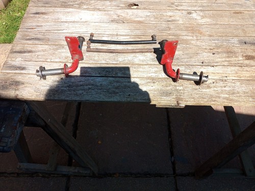 Toro ride mower wheel - on, house
